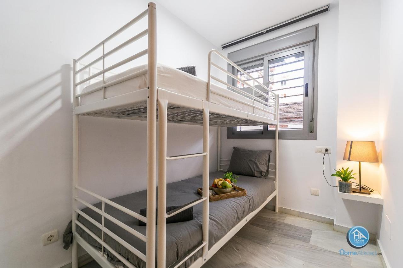 Malaga Boutique Stay - Carlos Haya Area With Parking Kültér fotó