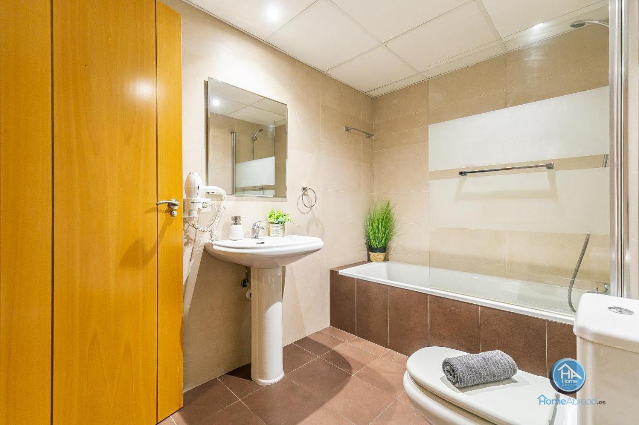 Malaga Boutique Stay - Carlos Haya Area With Parking Kültér fotó